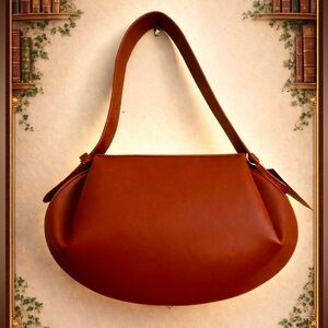 Soolinen Cognac Leather Shoulder Bag